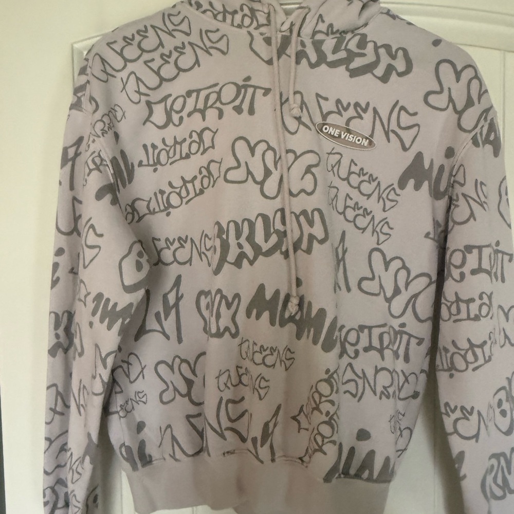 H&M Light Gray Patterned Hoodie‎